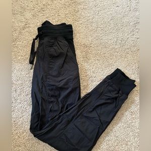 Lululemon dance studio joggers